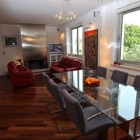 Apartment Lycia Rovinj Luaran gambar