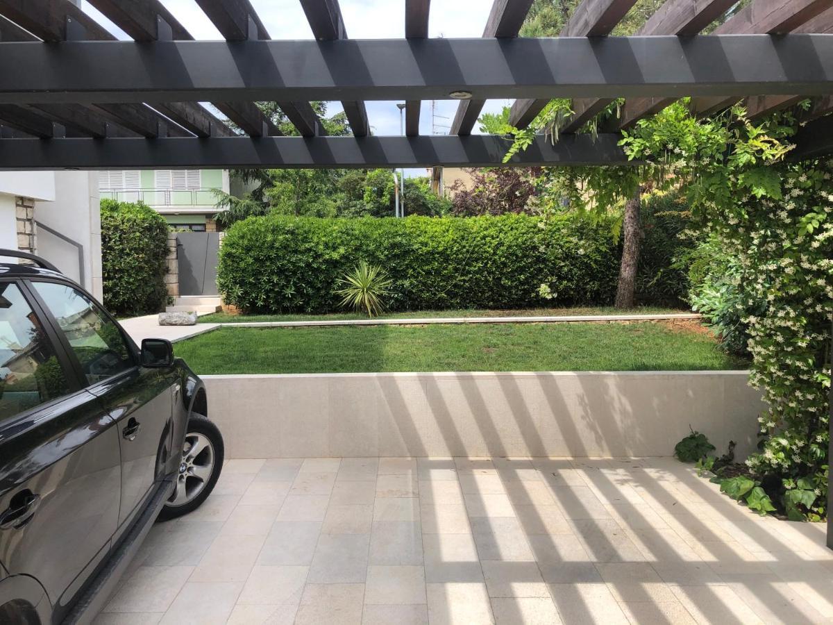 Apartment Lycia Rovinj Luaran gambar